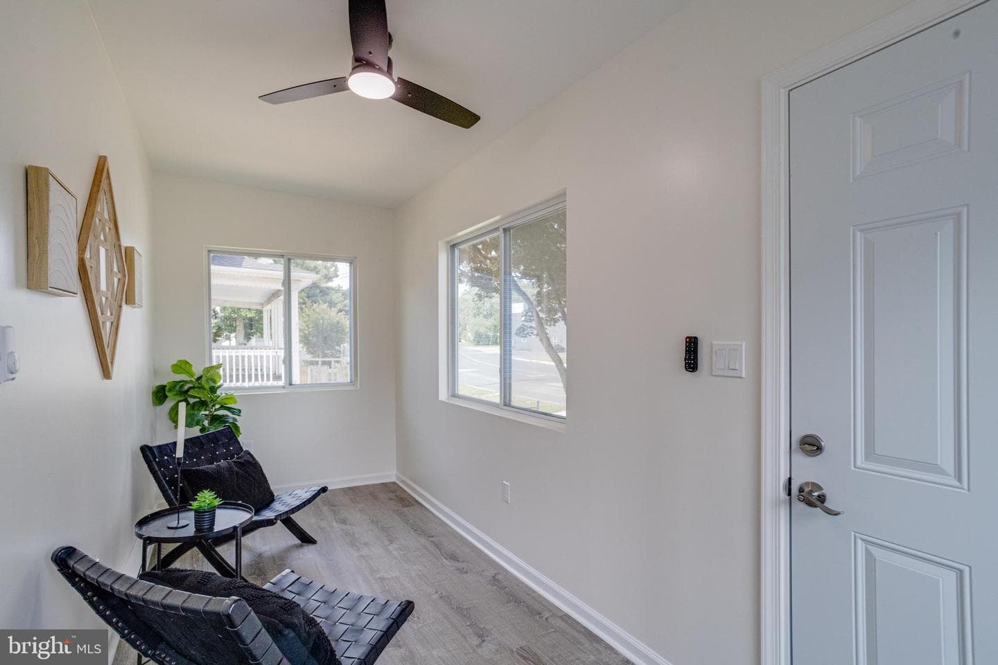 4212 4th Street photo 4