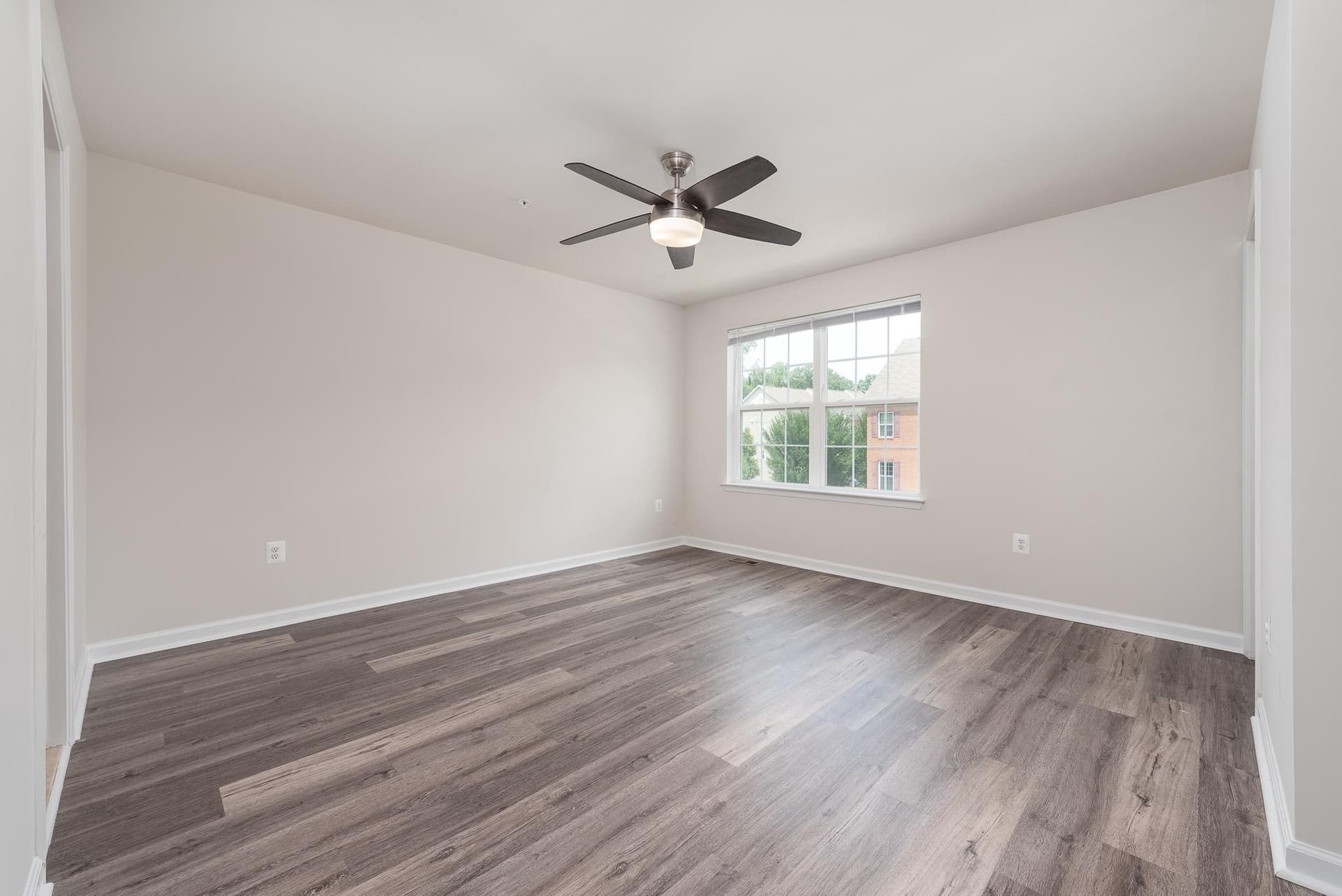 1317 Hawthorn Drive photo 15