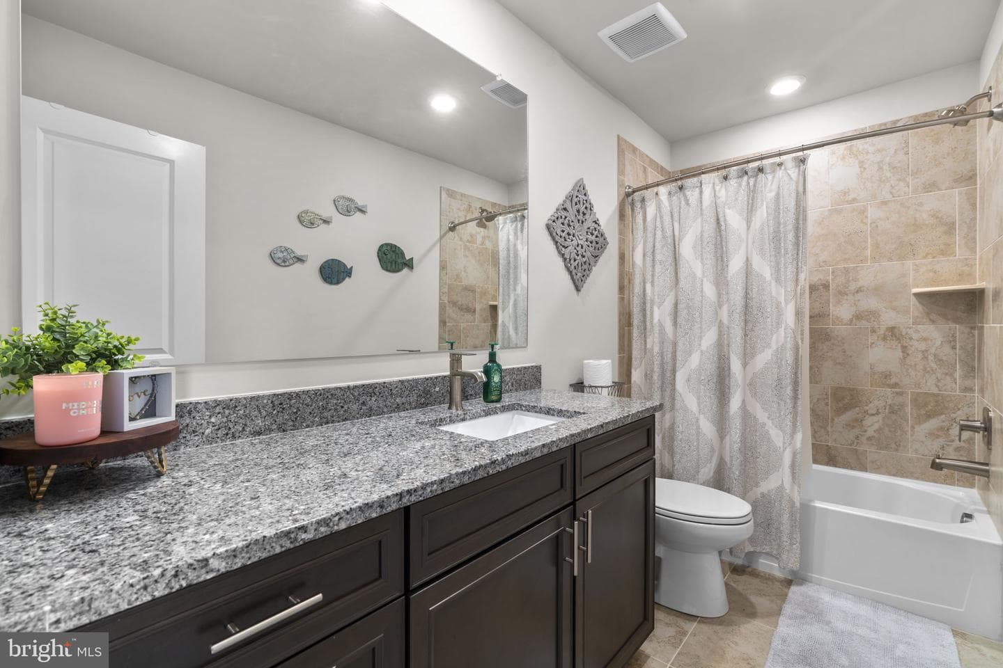 7605 Chert Court photo 27