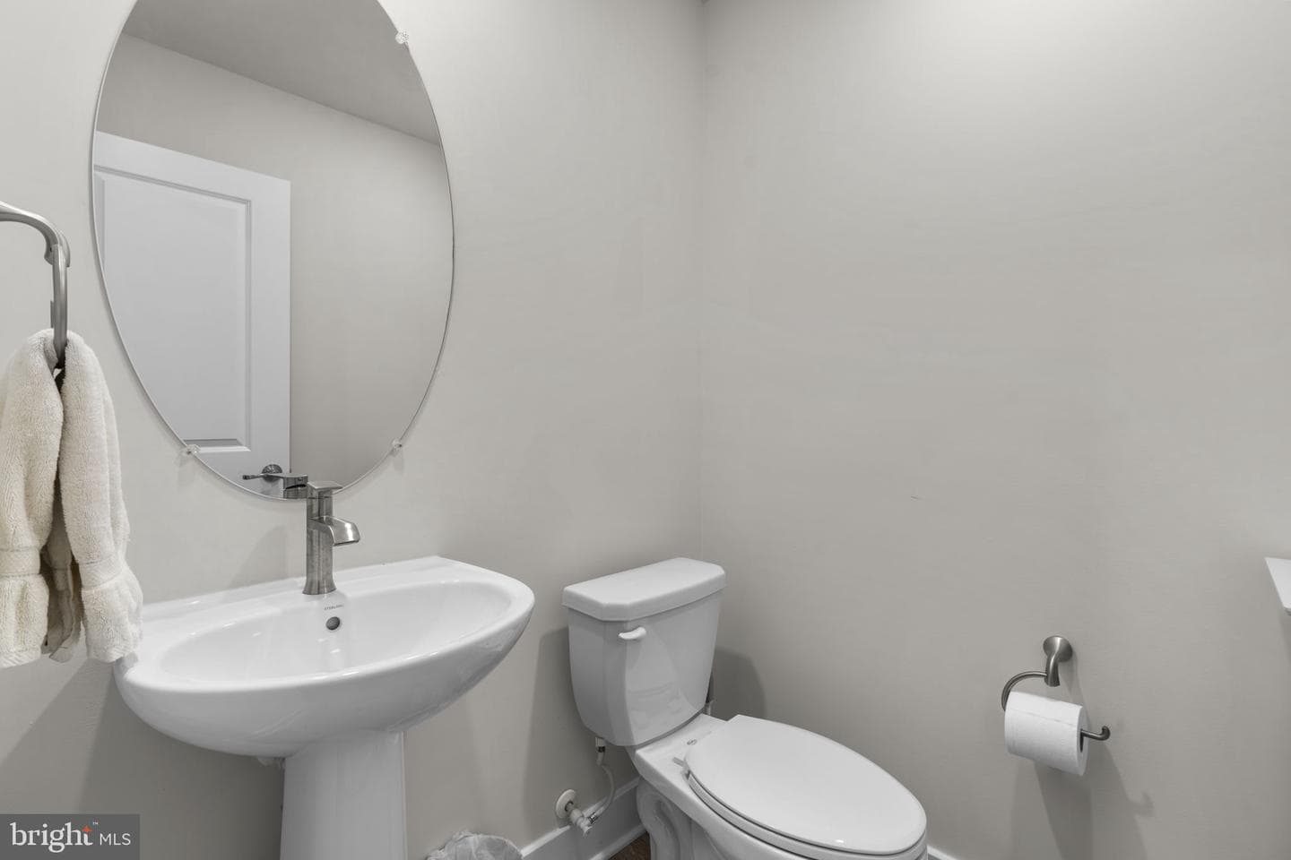 7605 Chert Court photo 37