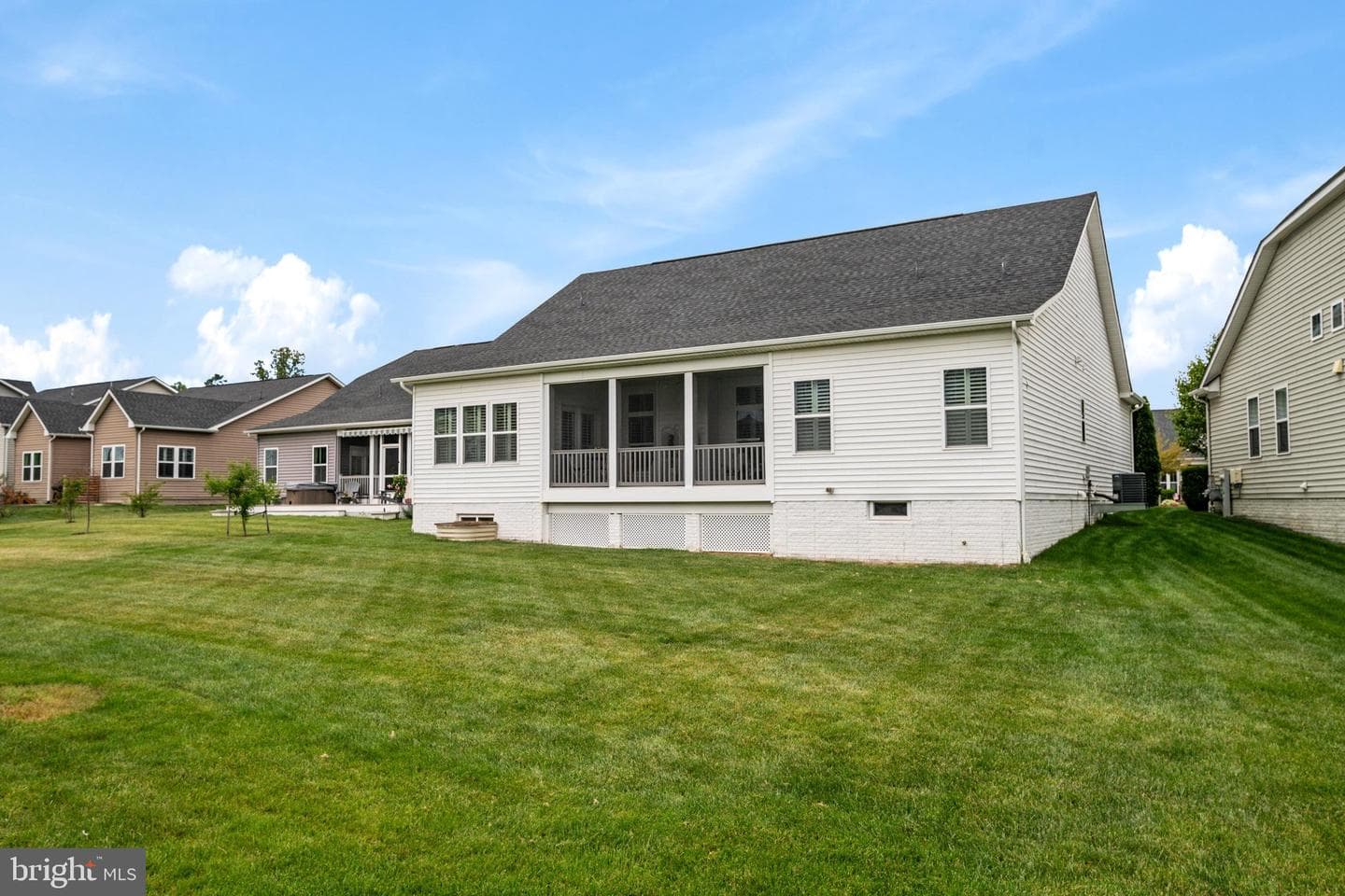 2446 Heath Aster Court photo 18