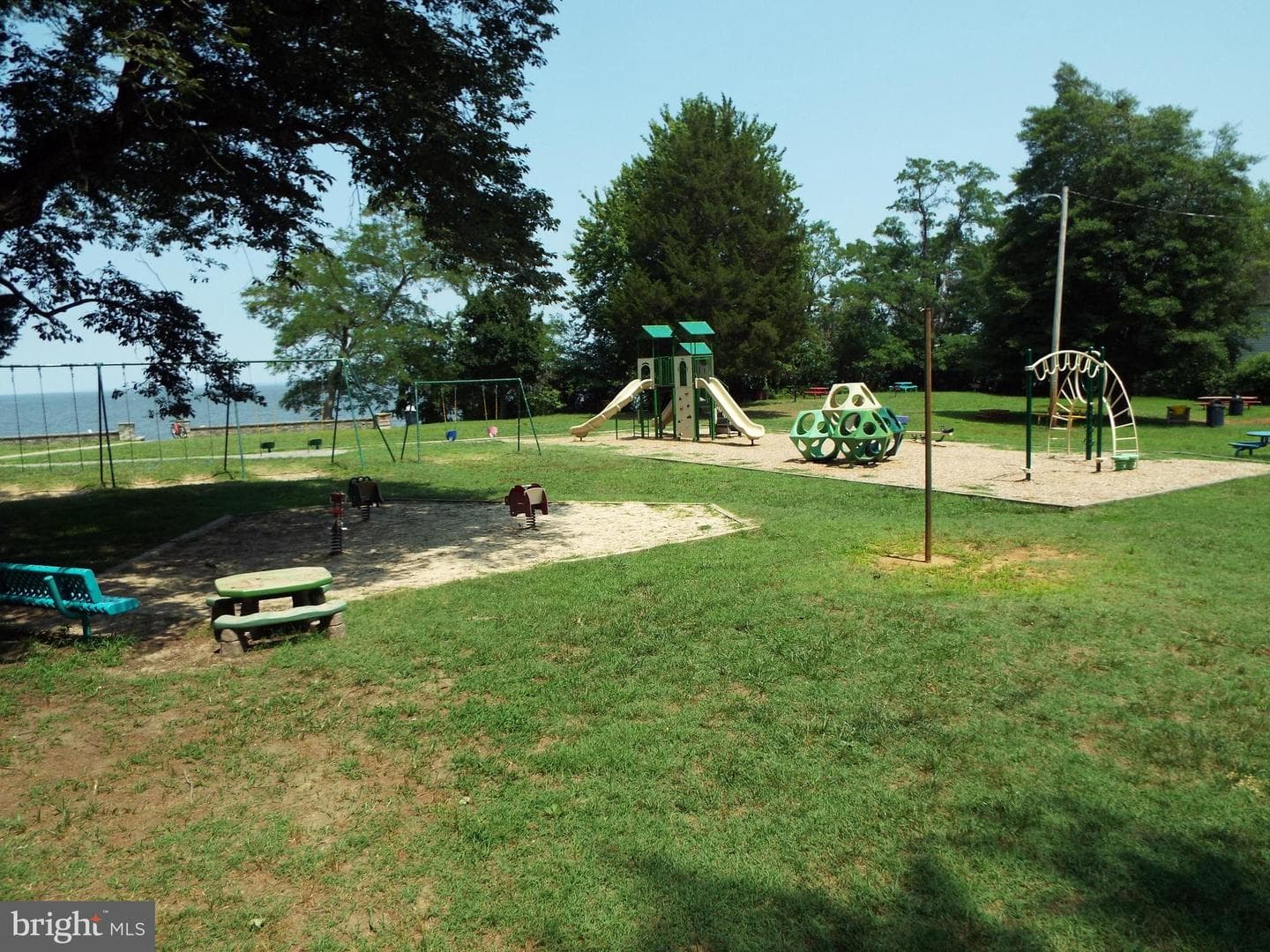 1275 Swan Drive photo 43