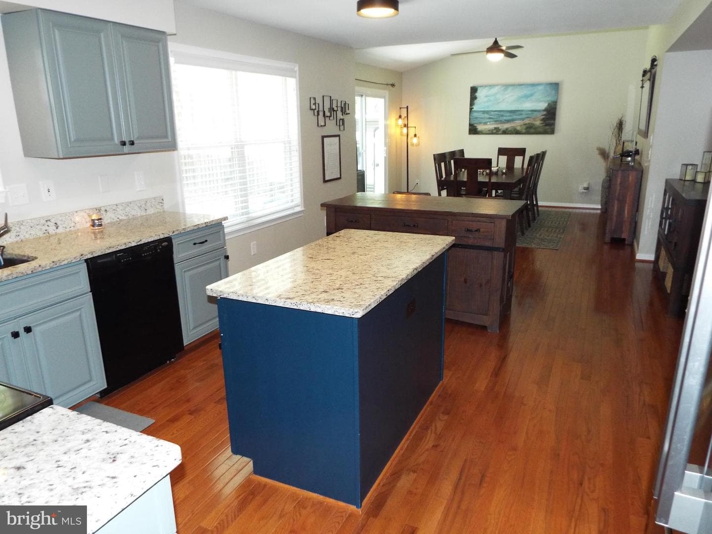 1275 Swan Drive photo 5