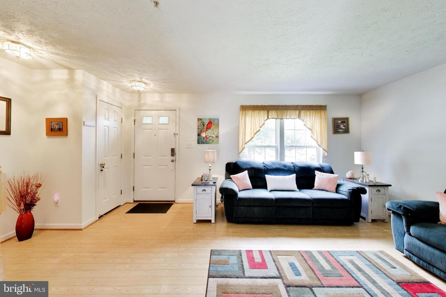 8703 Thornbrook Drive photo 4