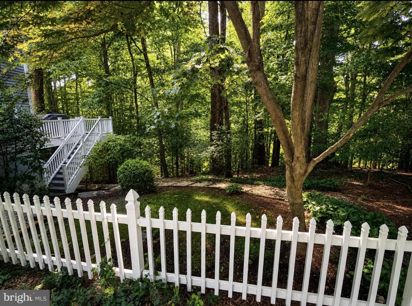 1070 Foxcroft Run photo 48