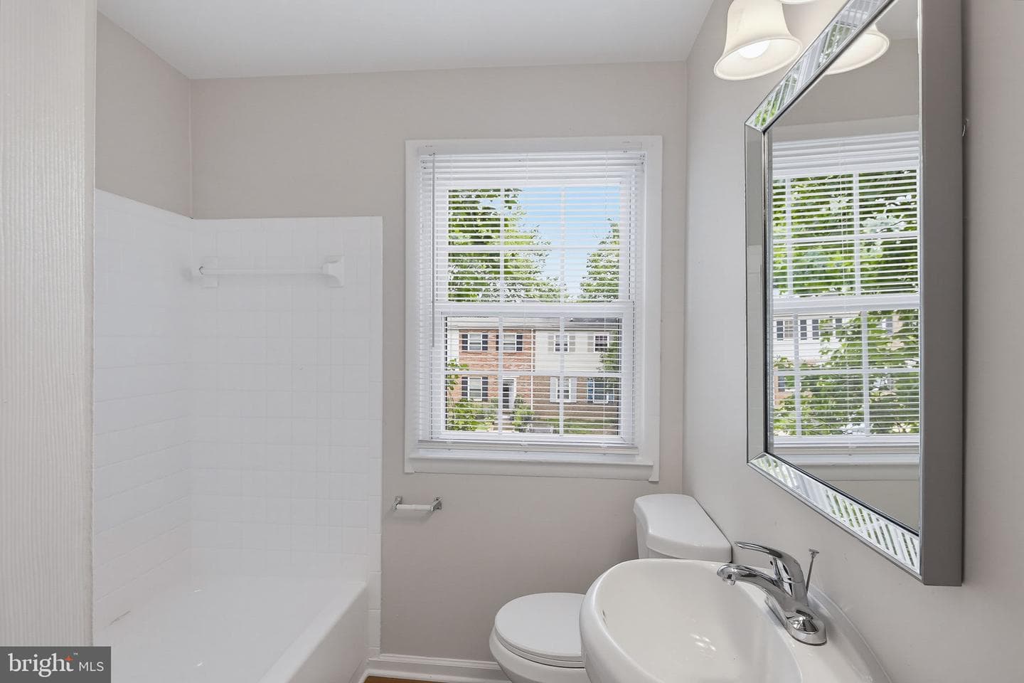 8200 Monaegan Court photo 13