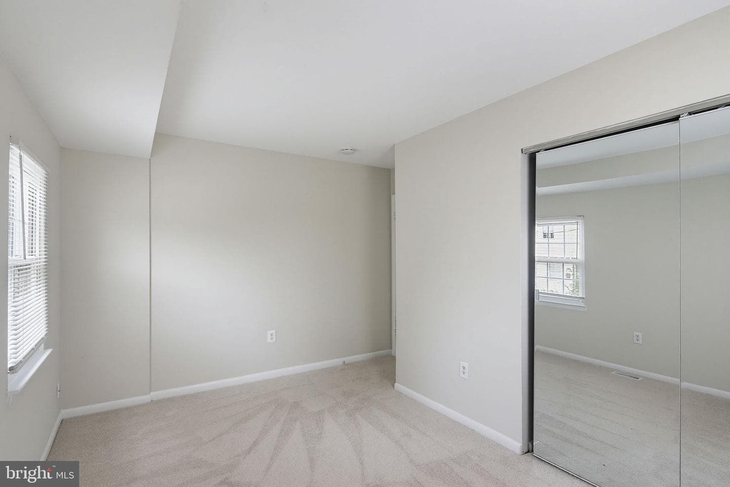 8200 Monaegan Court photo 17