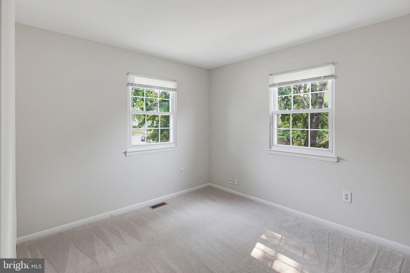8200 Monaegan Court photo 22