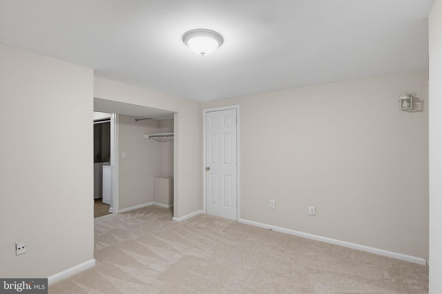 8200 Monaegan Court photo 25