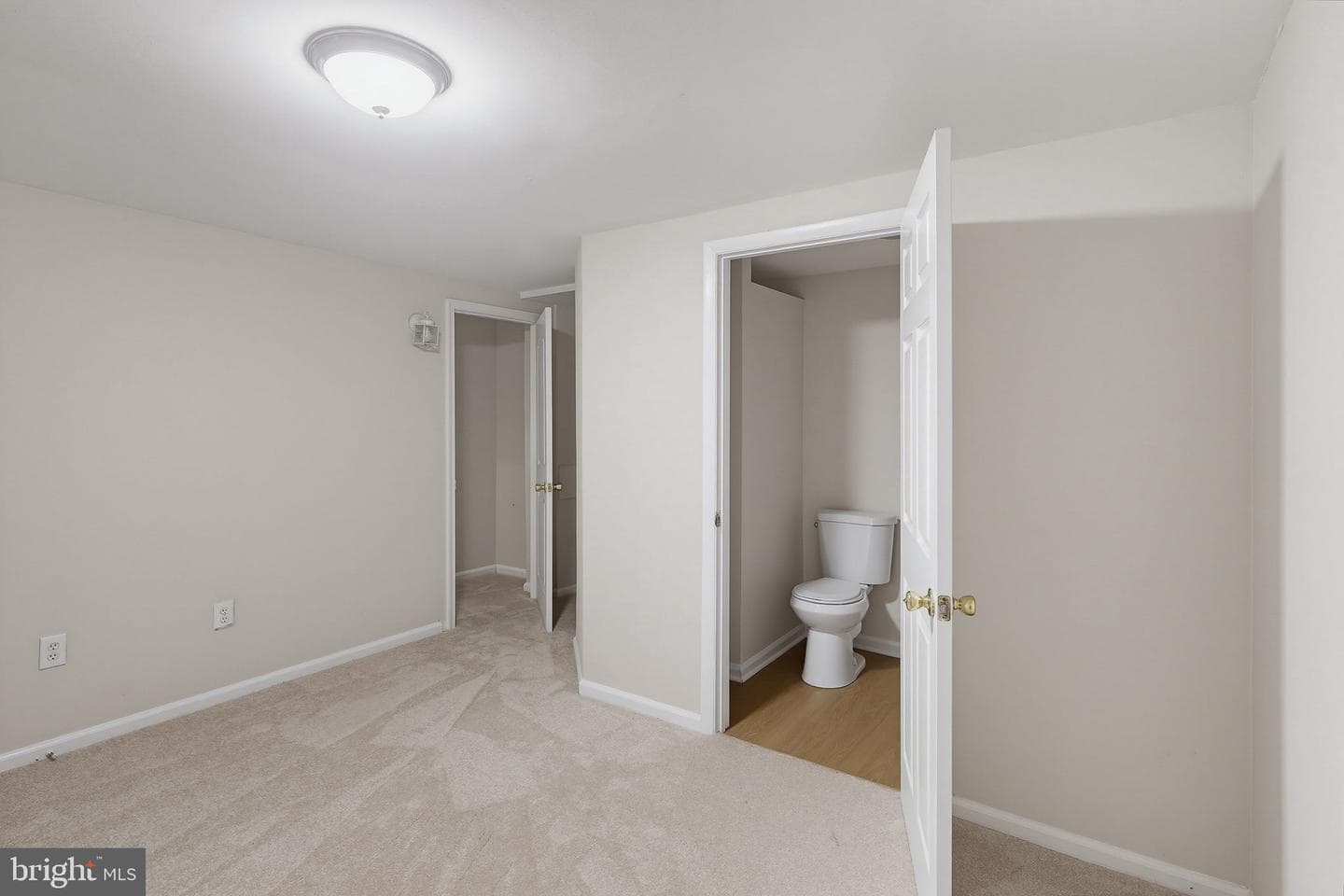 8200 Monaegan Court photo 29