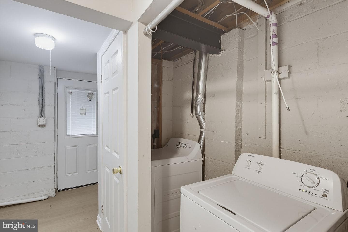 8200 Monaegan Court photo 32