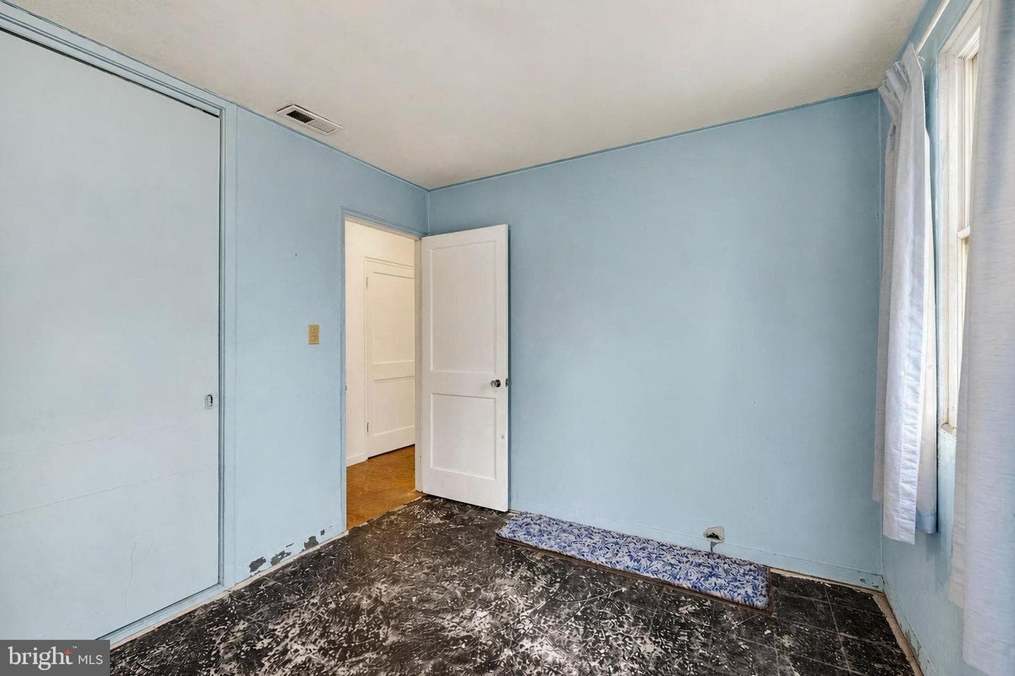 710 Cotter Road photo 19