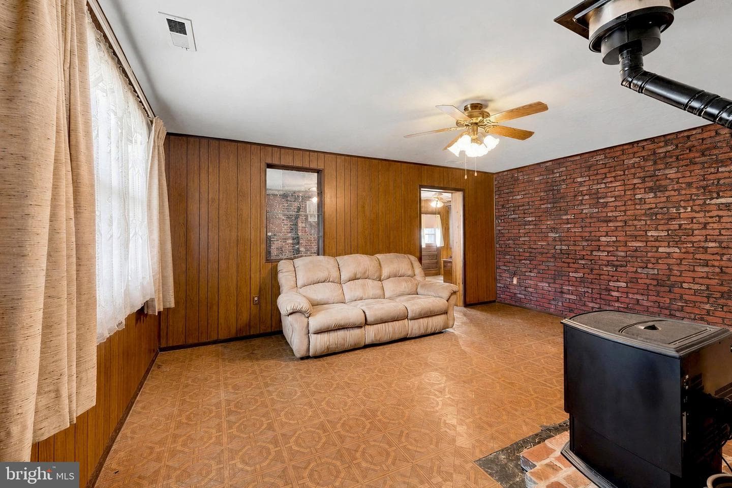 710 Cotter Road photo 3