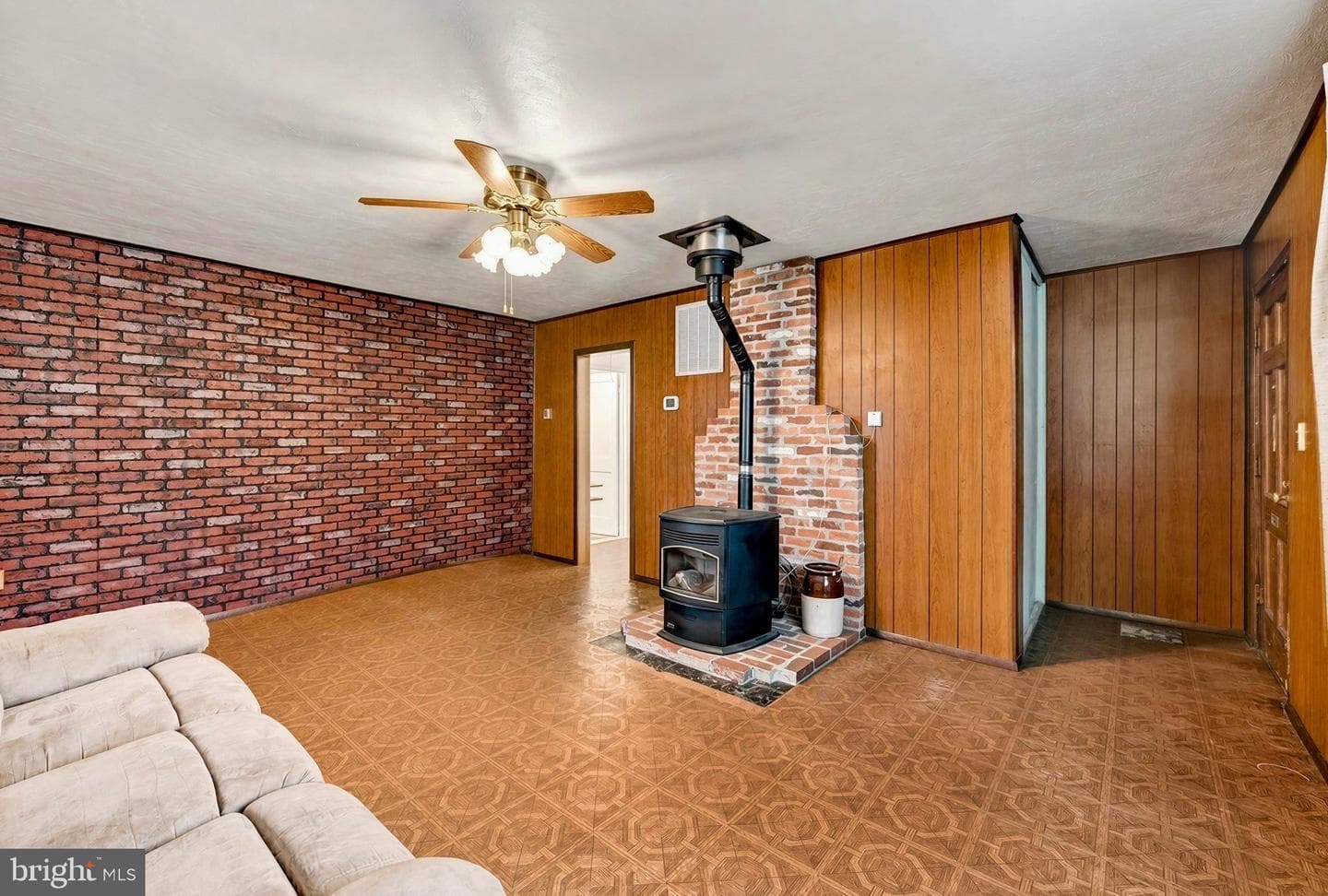 710 Cotter Road photo 4