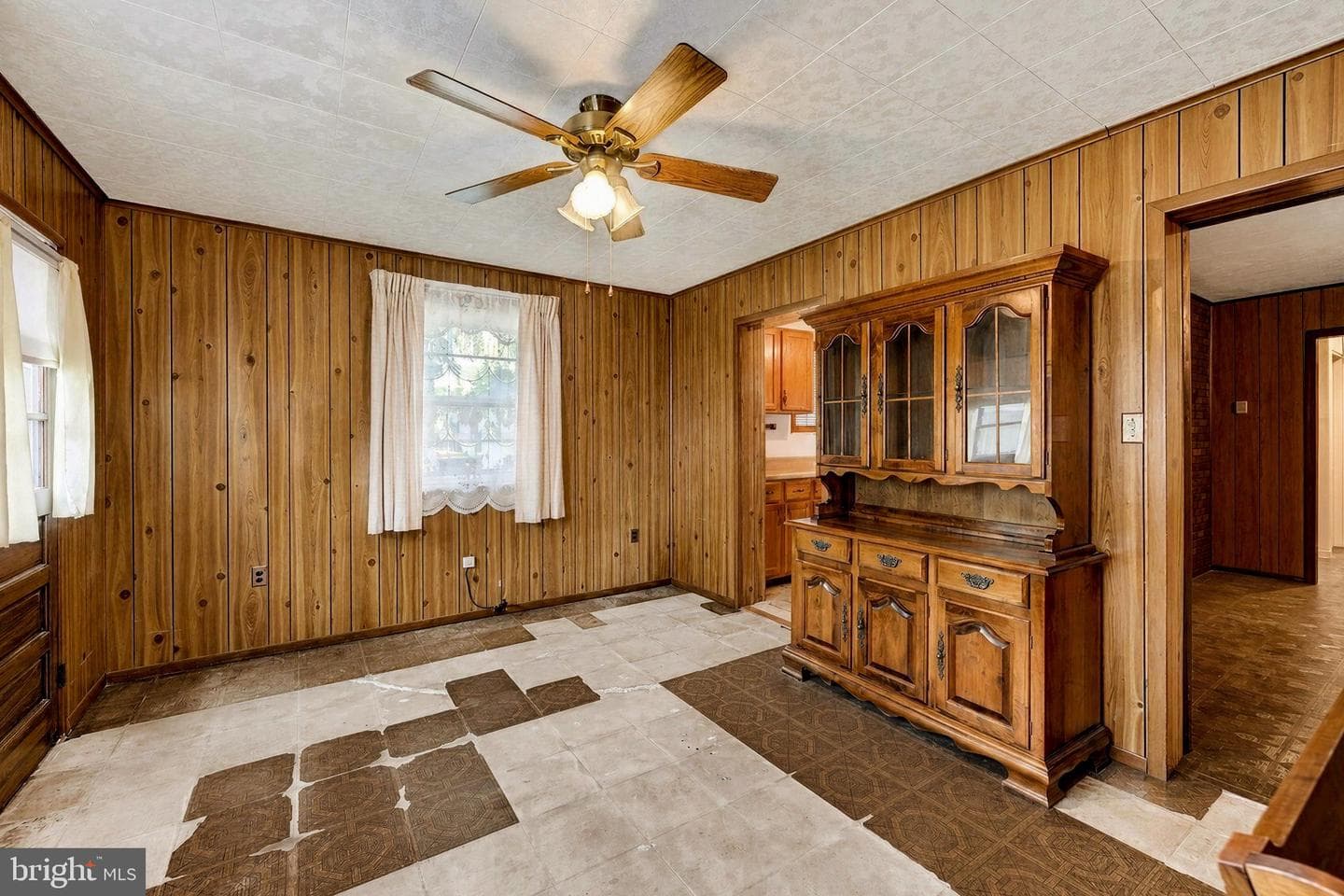 710 Cotter Road photo 9