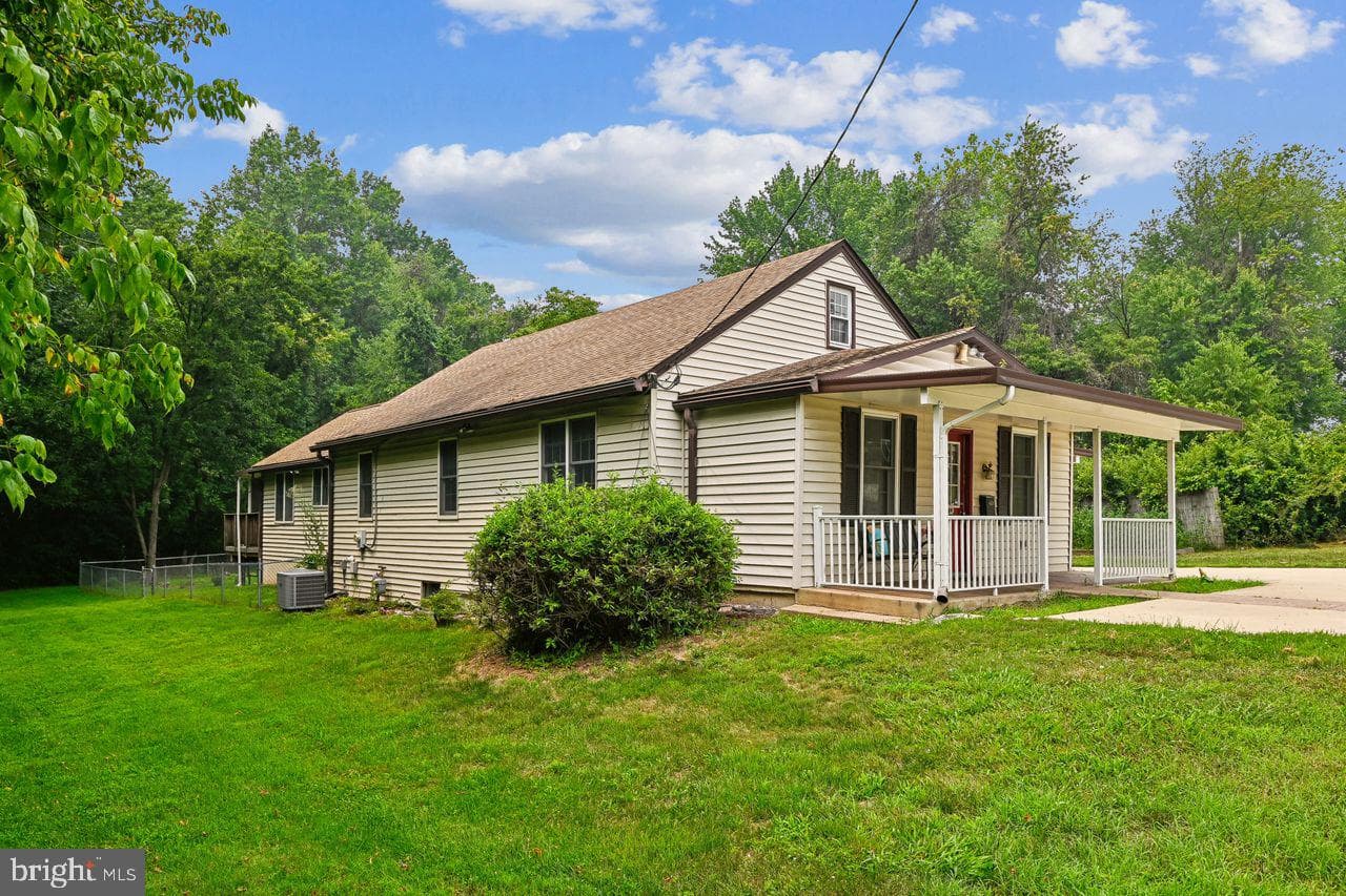 289 Brock Bridge Road photo 15
