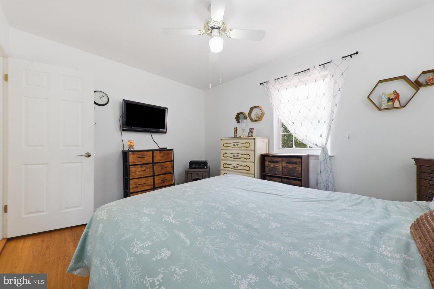 116 Andel Court photo 18