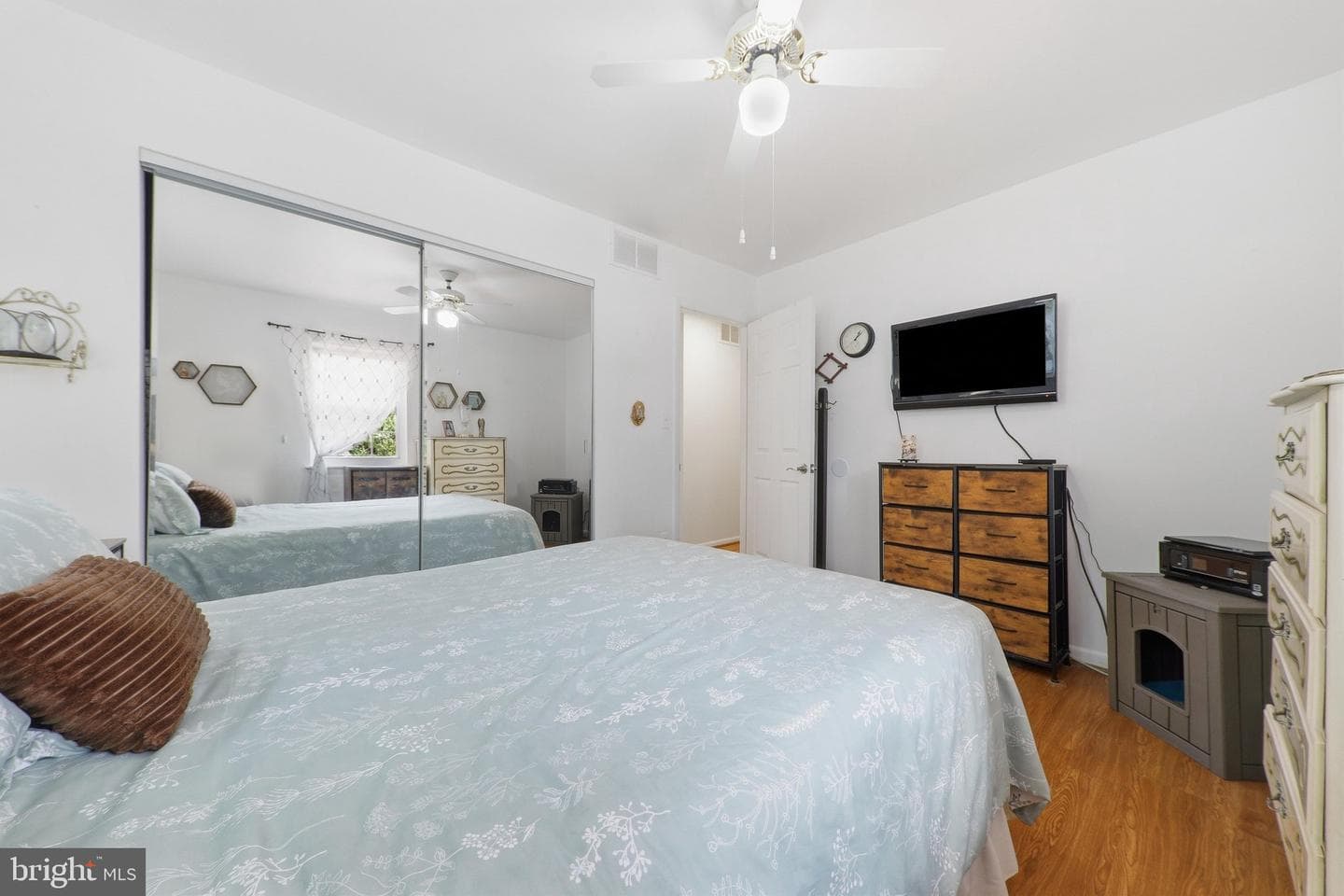 116 Andel Court photo 19