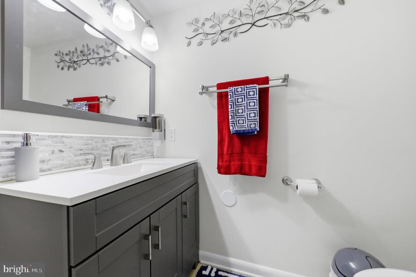 116 Andel Court photo 34
