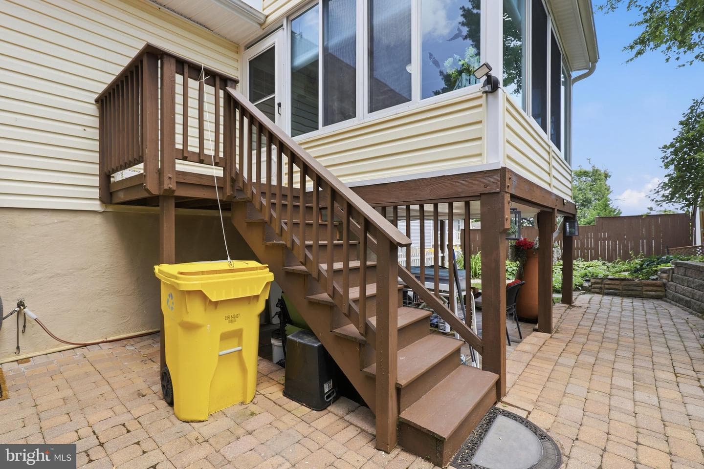 116 Andel Court photo 38