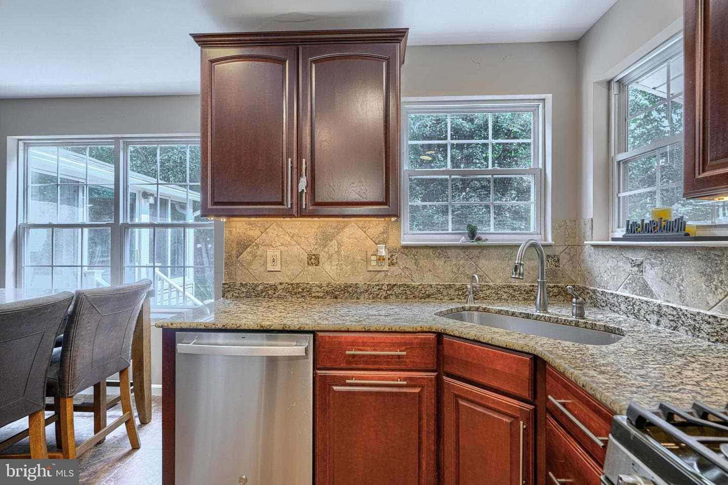 8321 Watermill Drive photo 9