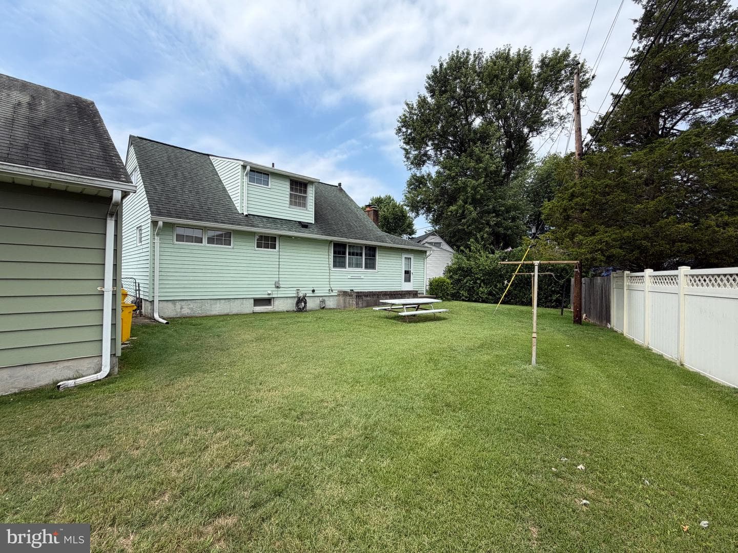 125 Elm Drive photo 2