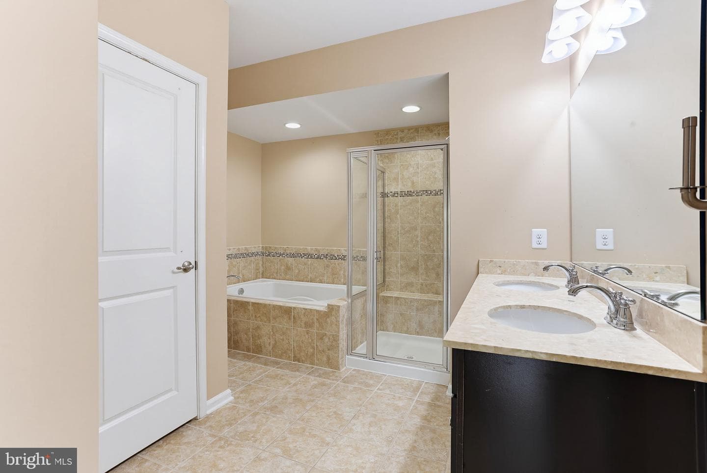 1202 Chadwell Court photo 6