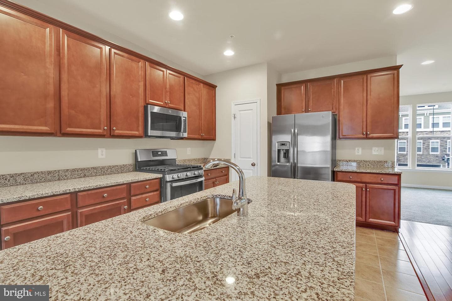 1036 Edenberry Way photo 10