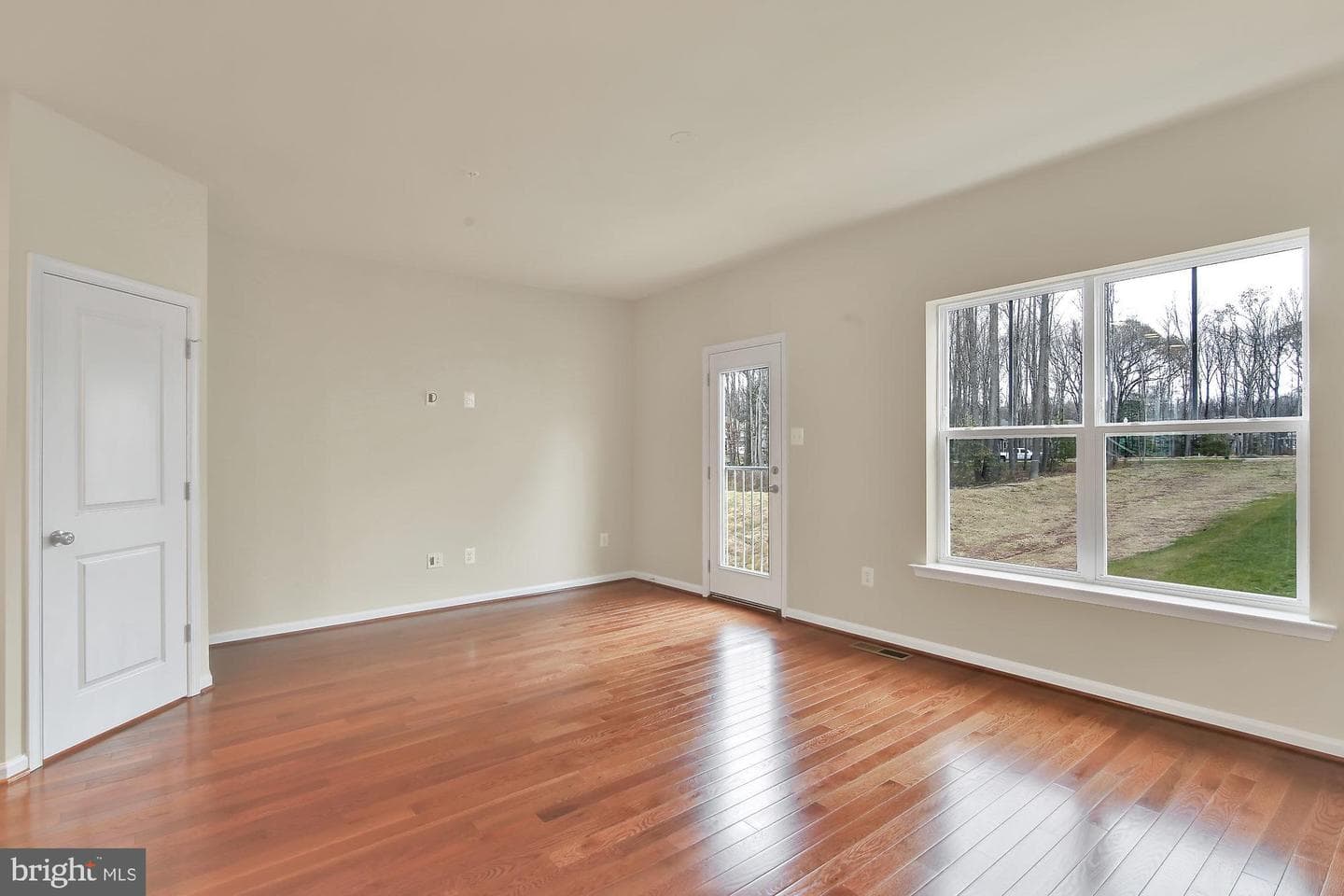1036 Edenberry Way photo 7