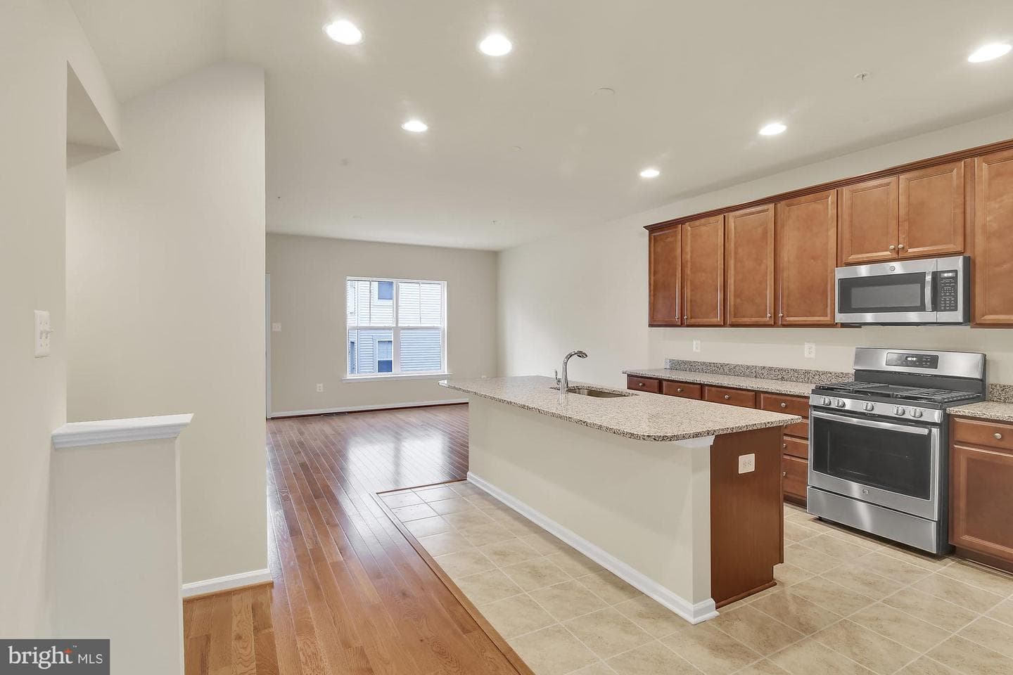 1036 Edenberry Way photo 8