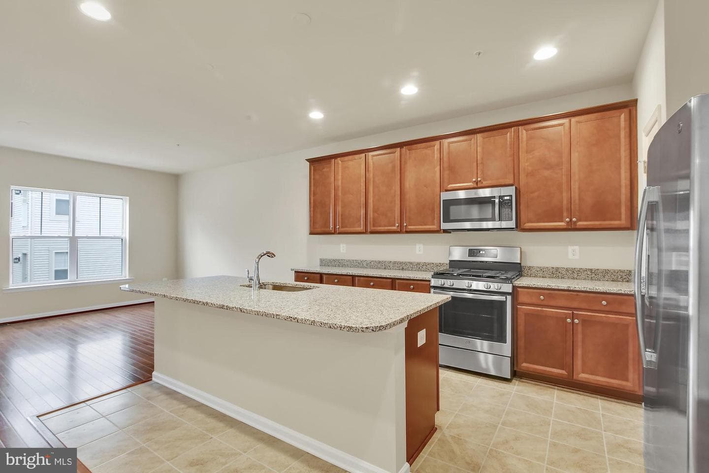 1036 Edenberry Way photo 9
