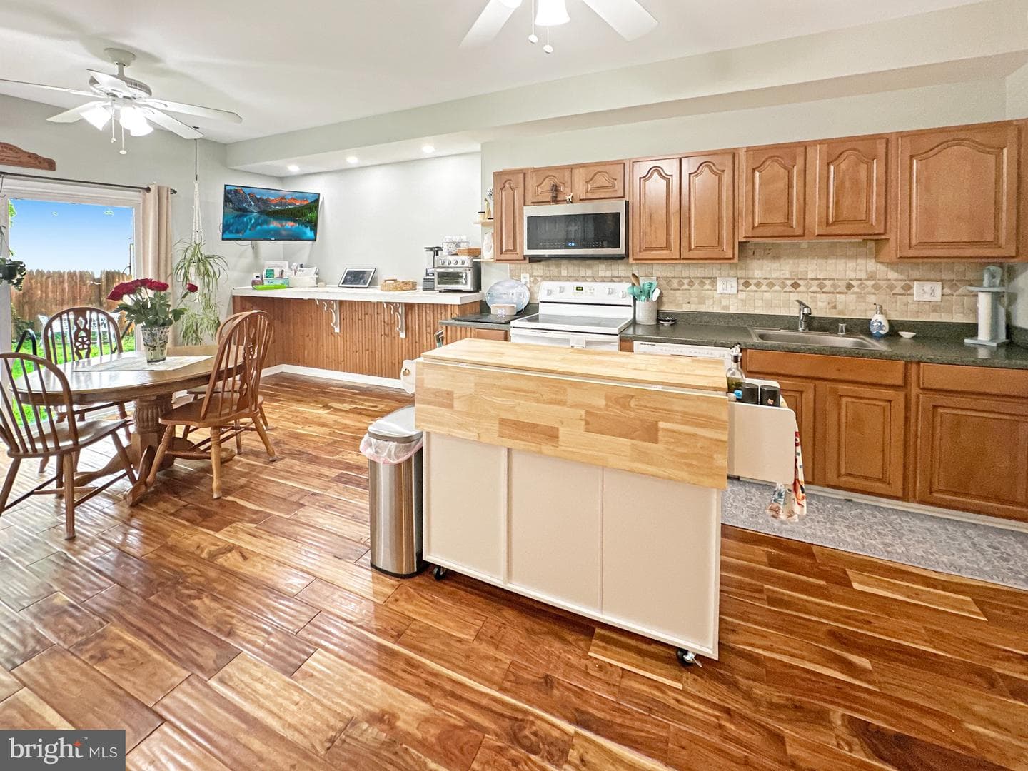 8414 Bedford Road photo 15