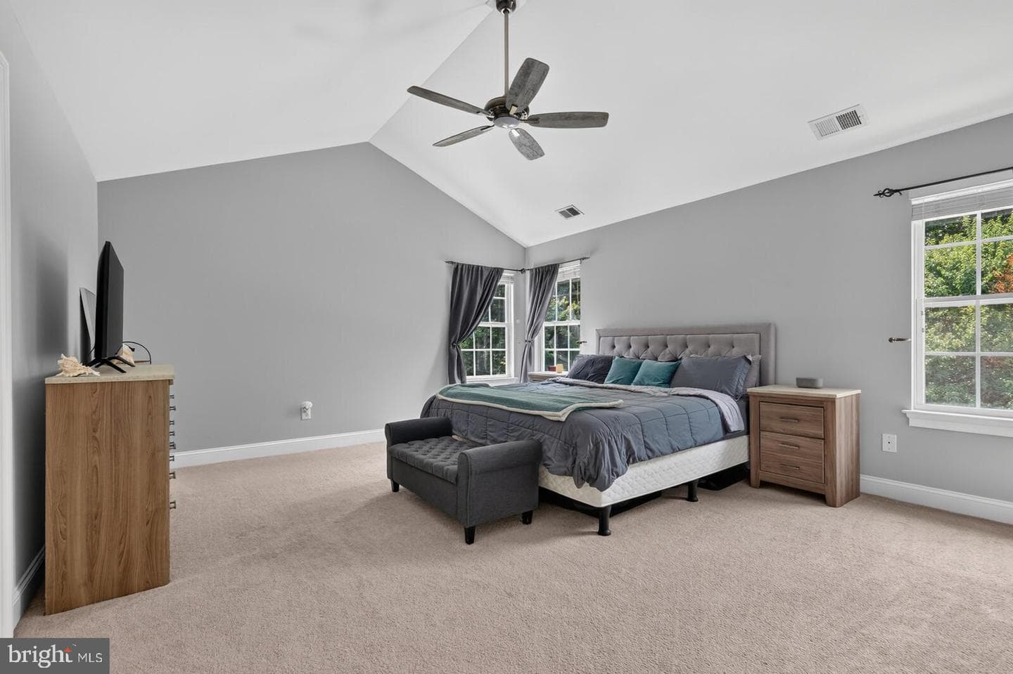 8014 Safe Harbor Court photo 25