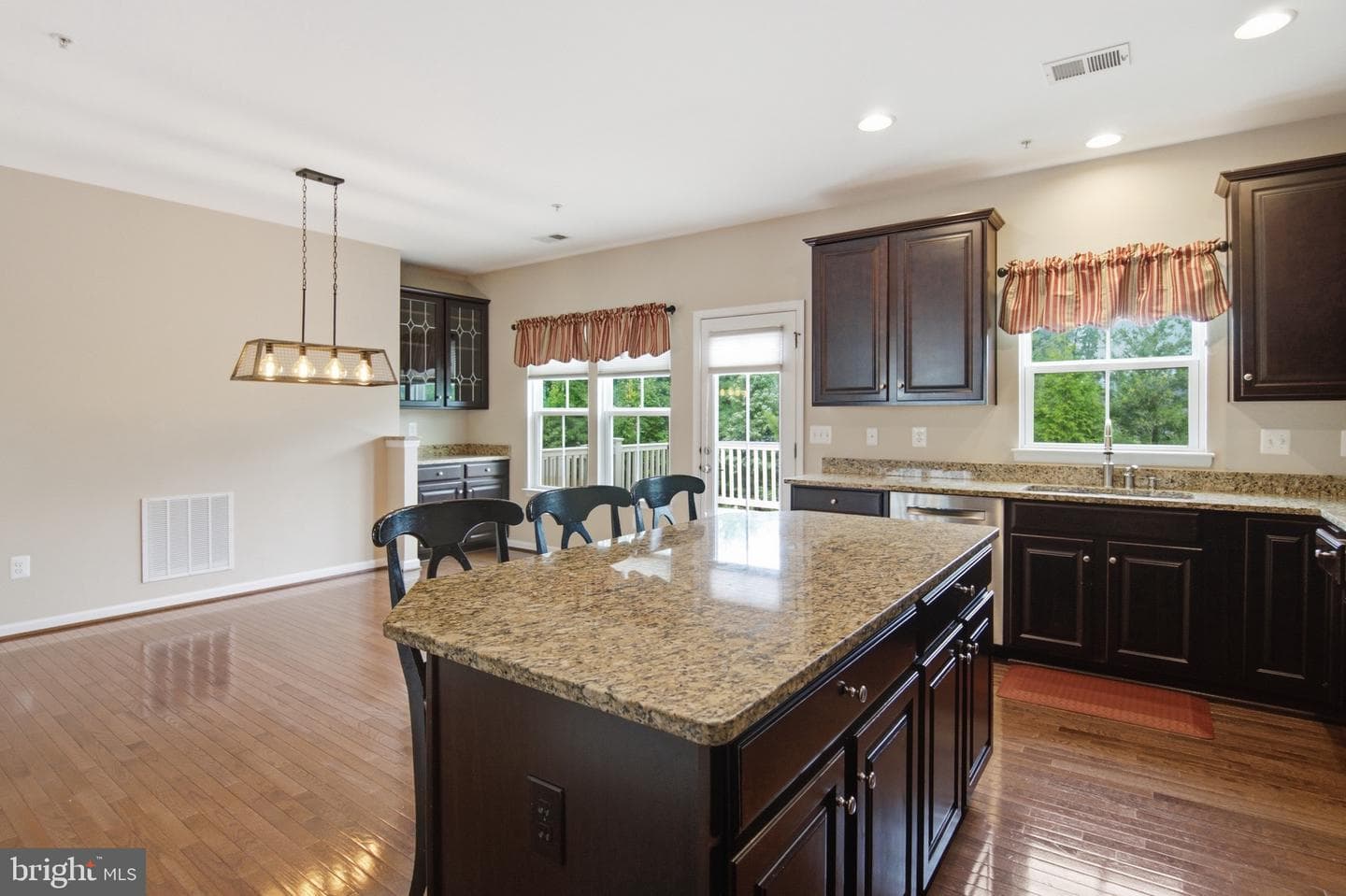 544 Fox River Hills Way photo 13