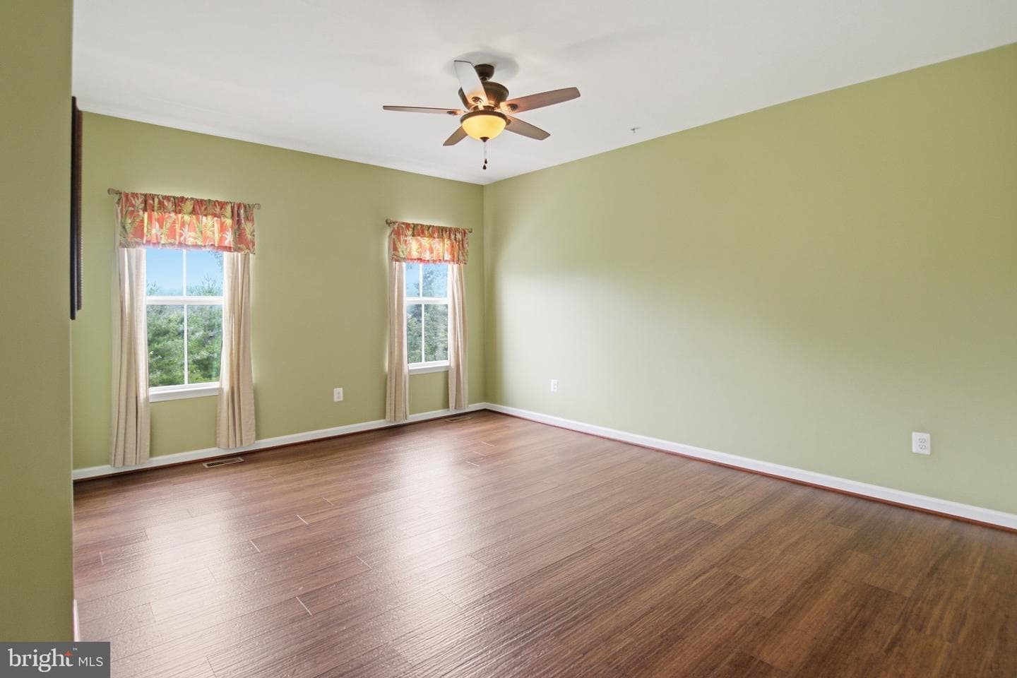 544 Fox River Hills Way photo 24
