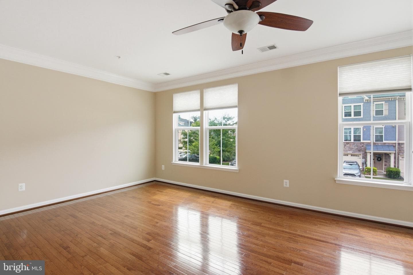 544 Fox River Hills Way photo 5