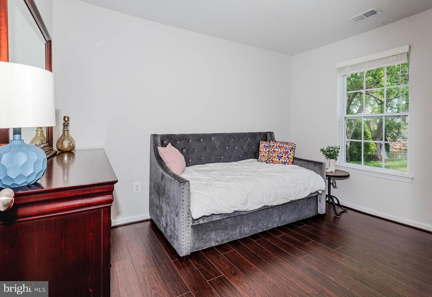 6414-A Oak Street photo 19