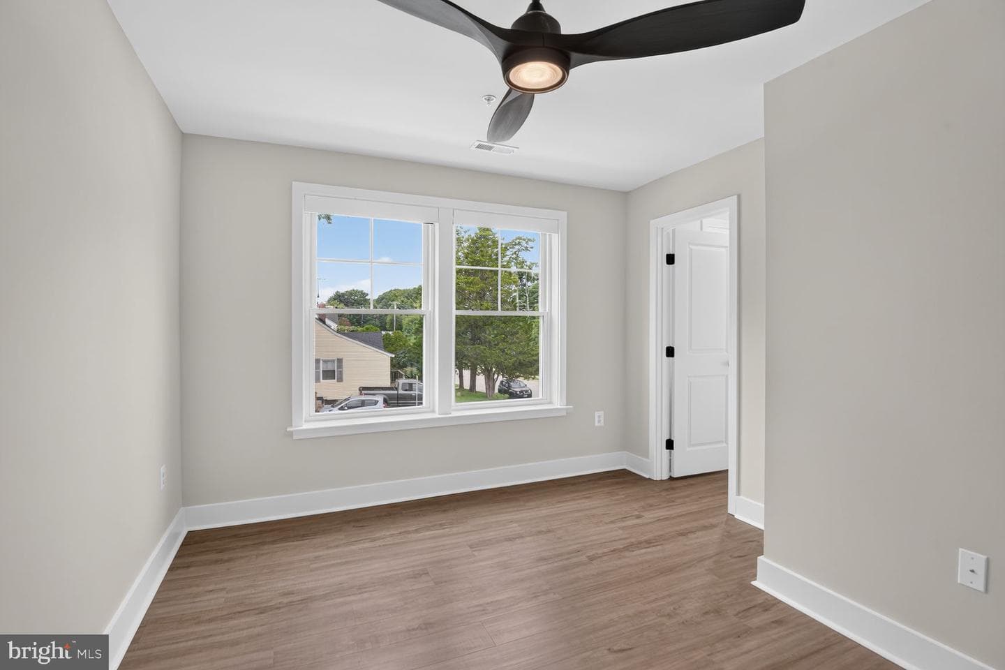7823 Jude Ln photo 10