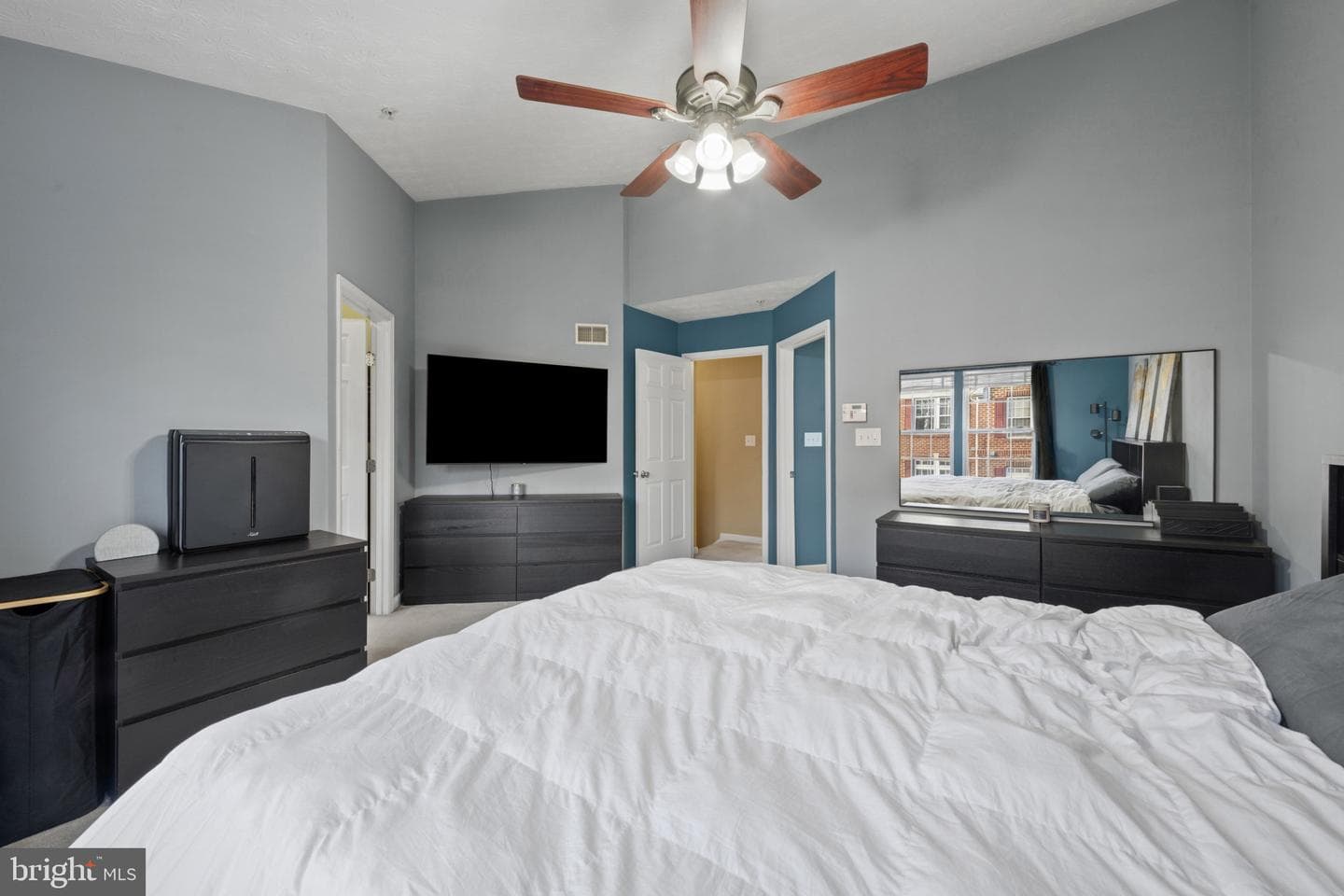 1511 Martock Lane photo 21
