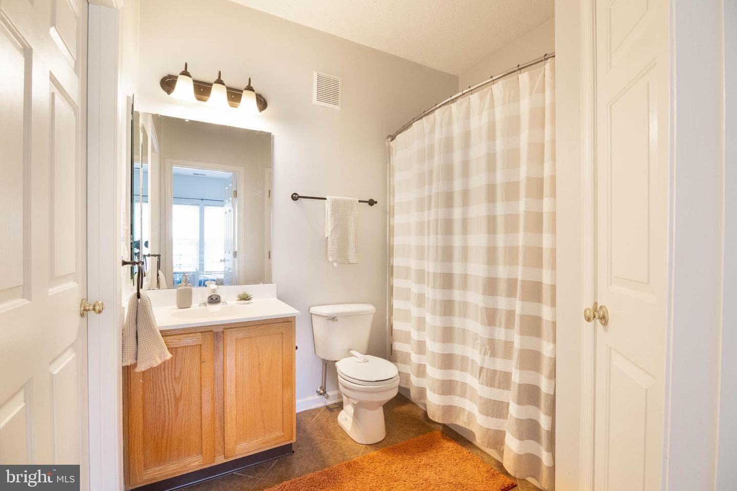 2400 Chestnut Terrace Court #201 photo 20
