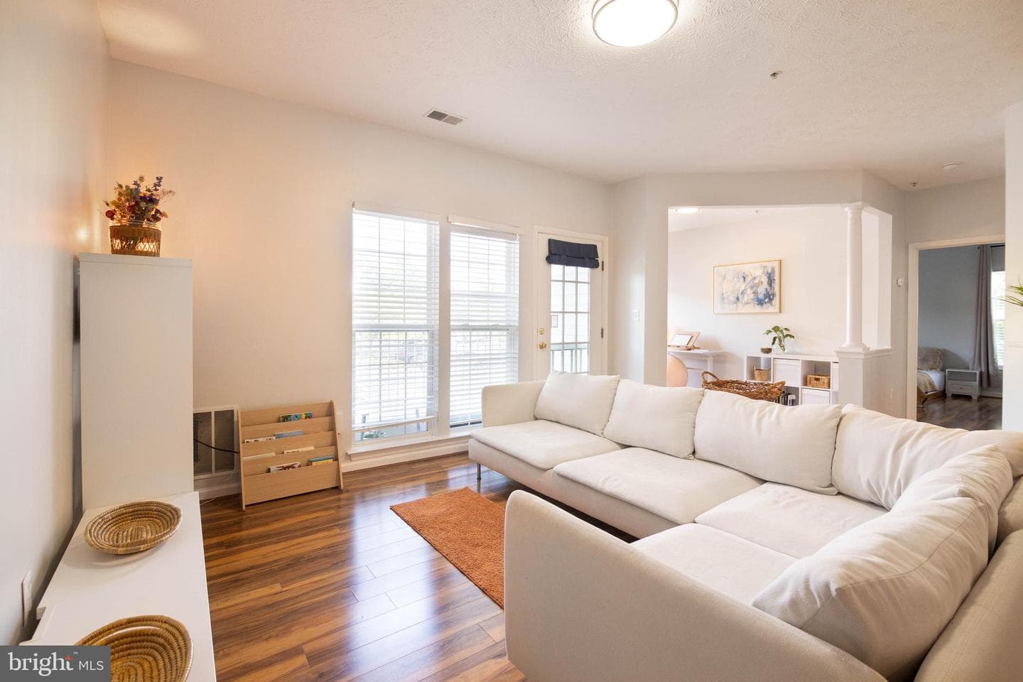 2400 Chestnut Terrace Court #201 photo 3