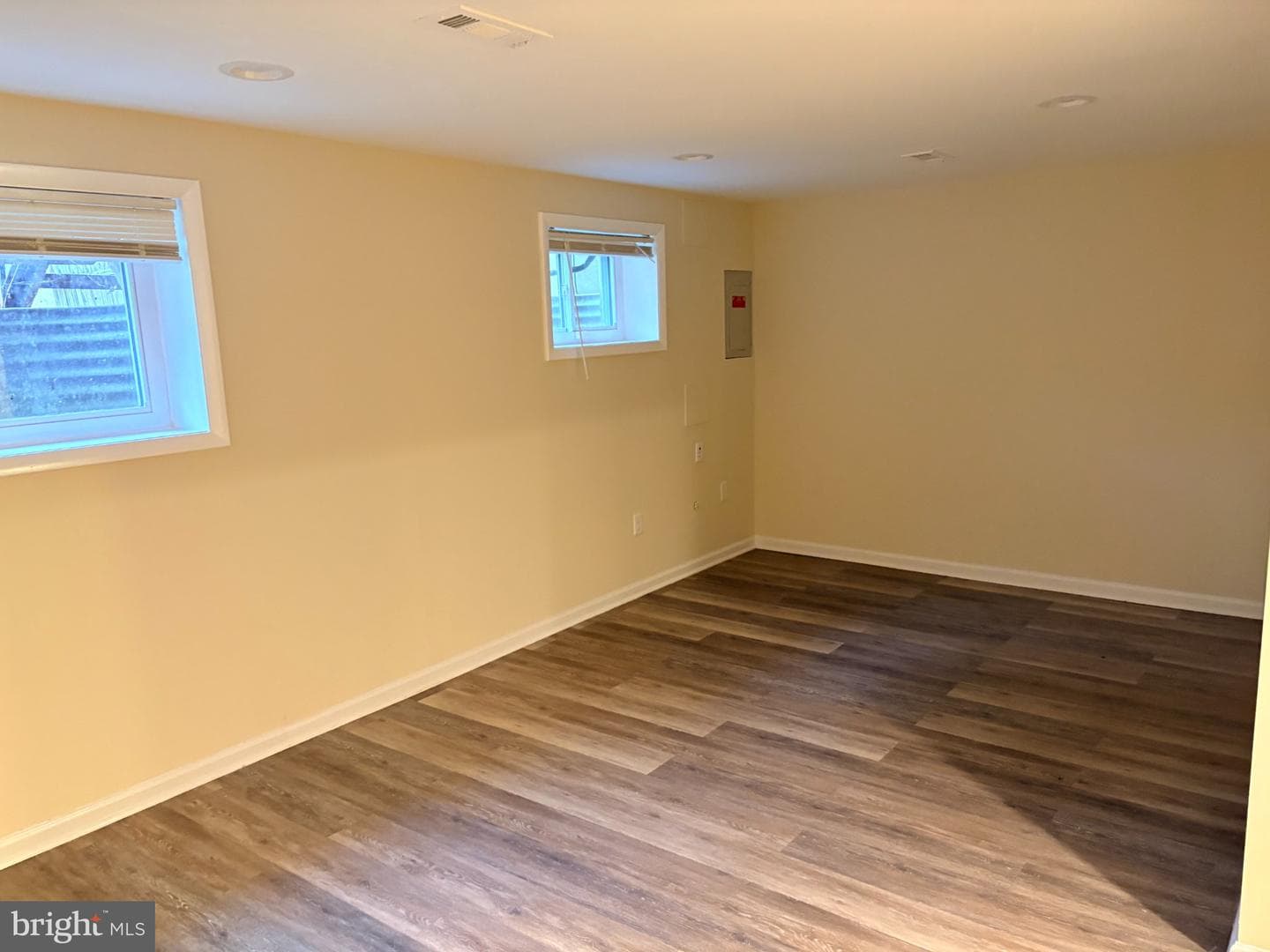 1856 Robin Court photo 10