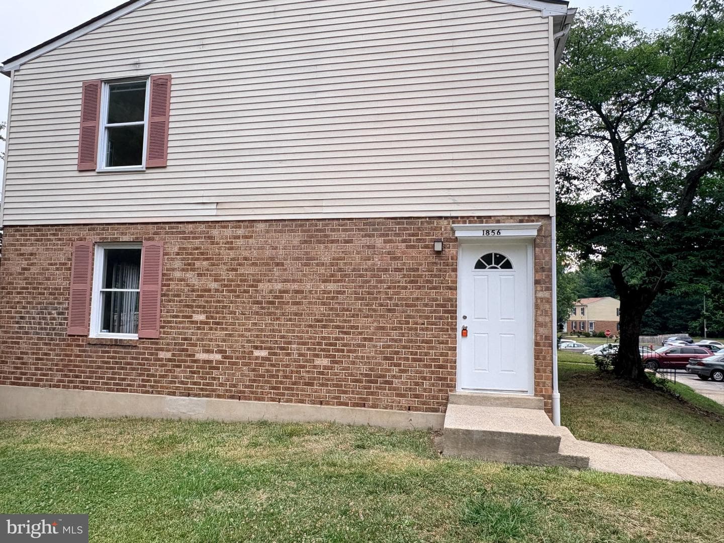 1856 Robin Court, Severn