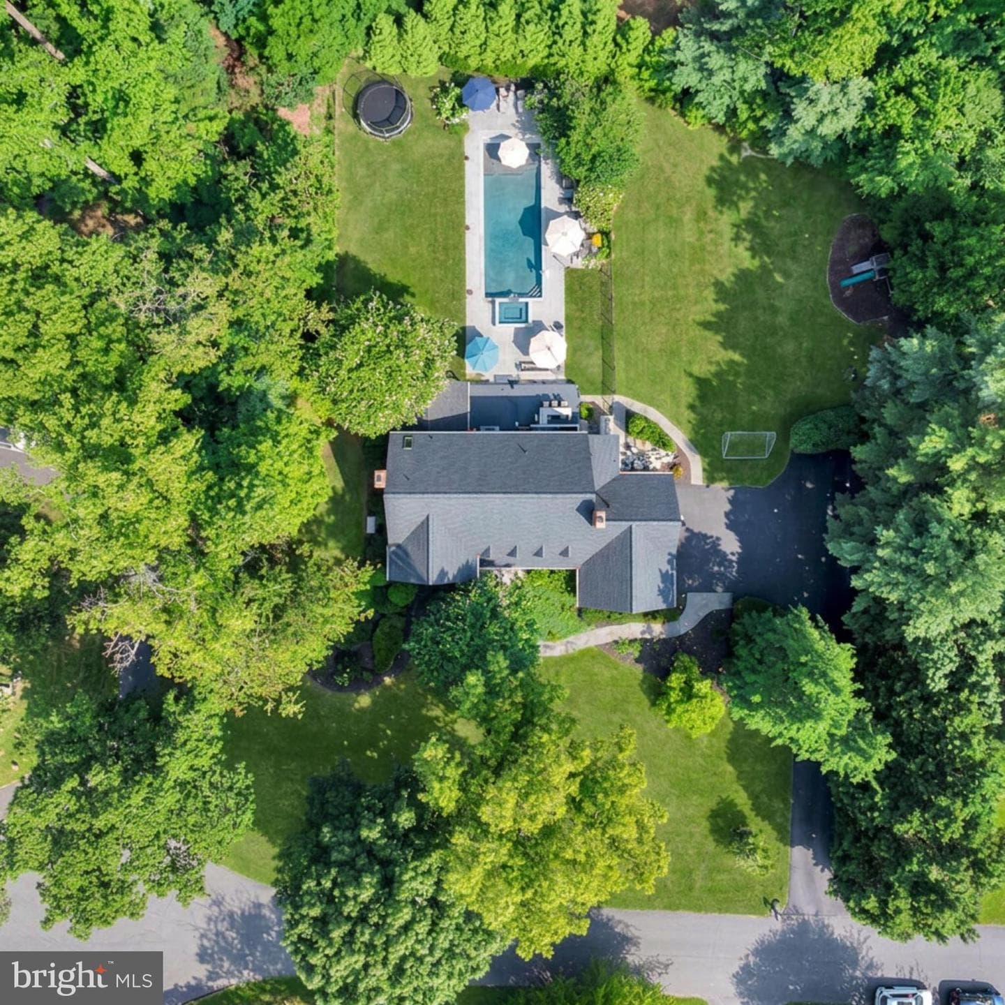 104 Bellehahn Court photo 25