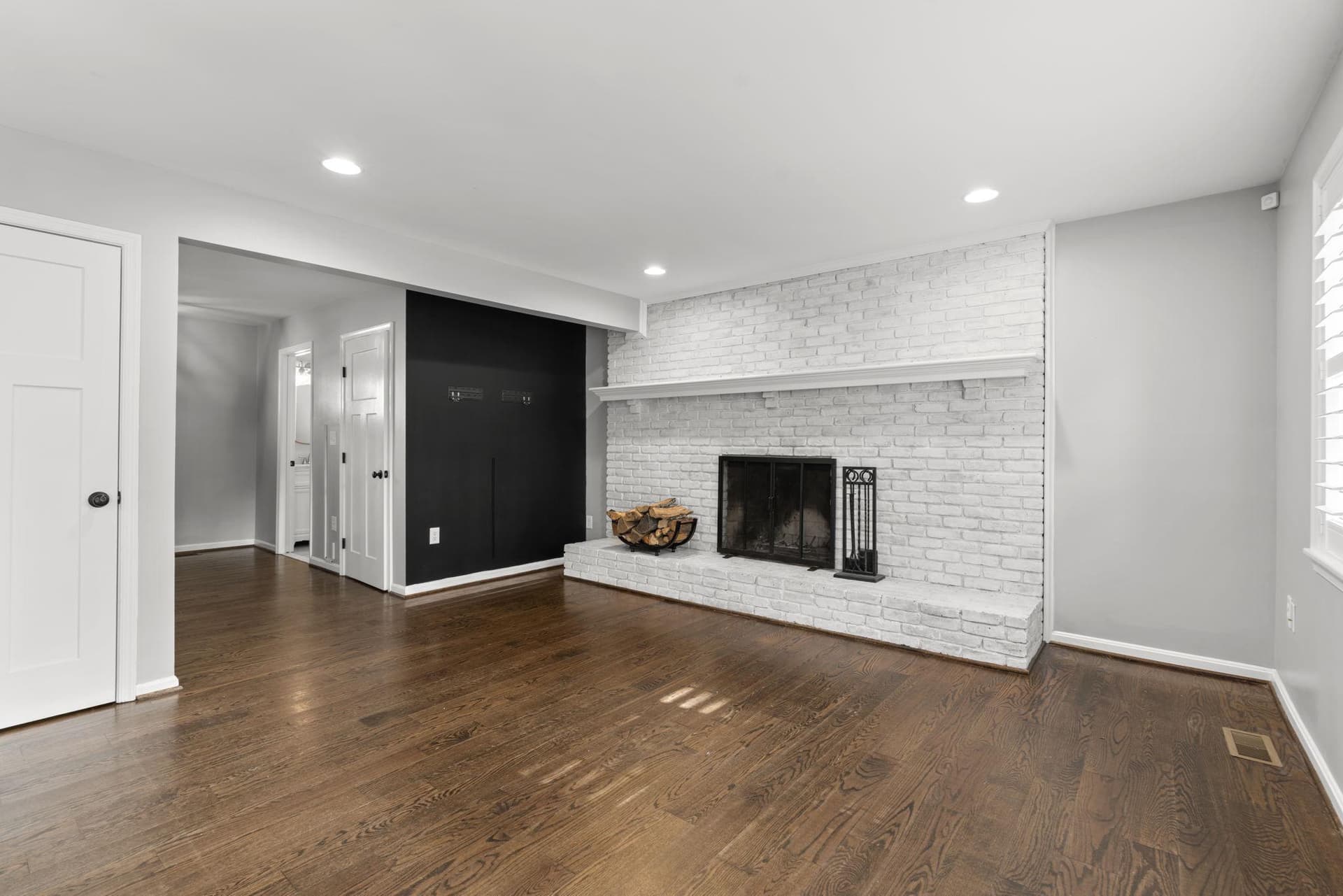 6425 Oak Park photo 16