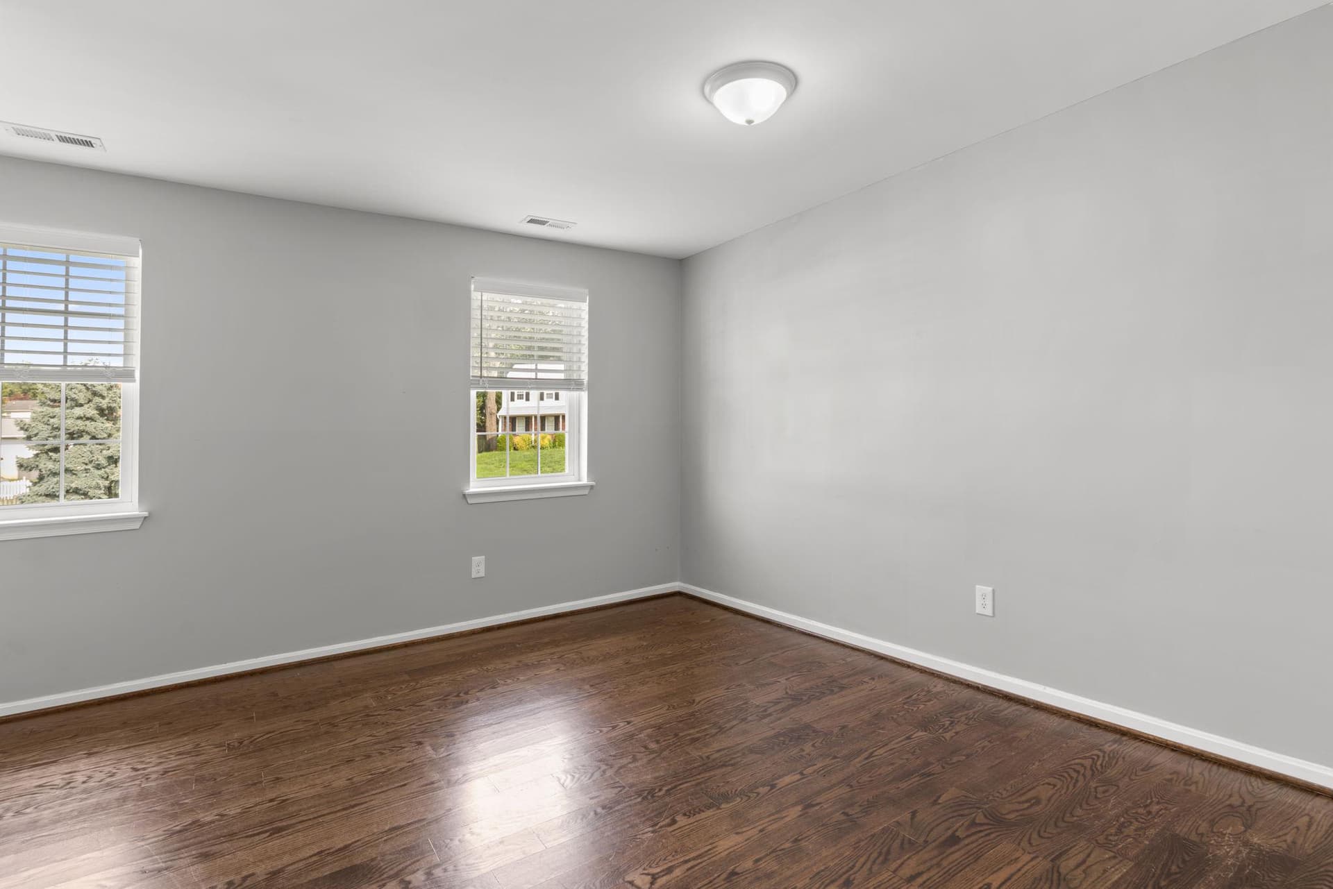 6425 Oak Park photo 28