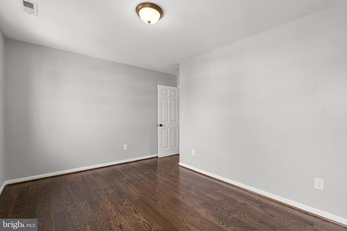 6425 Oak Park photo 34