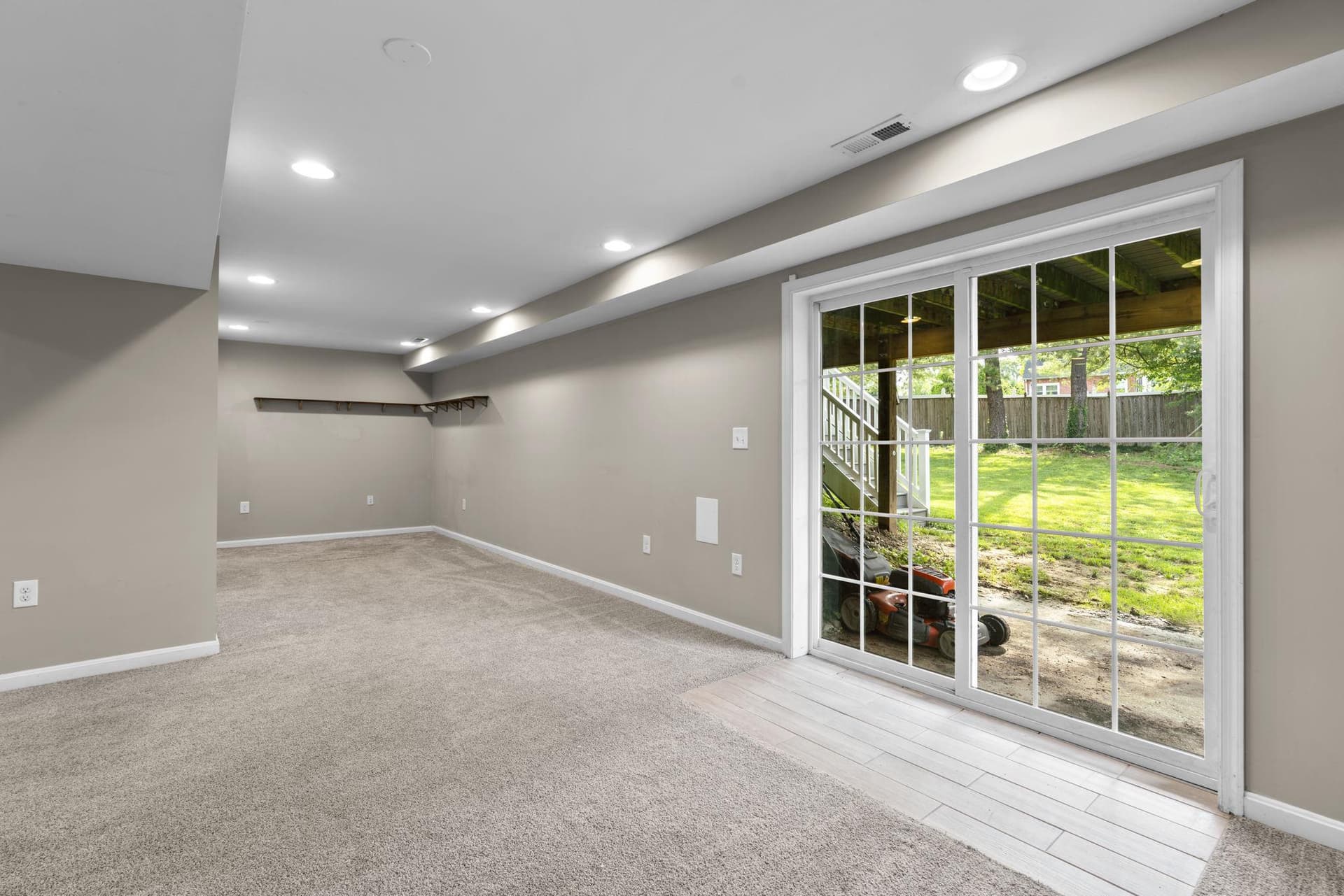 6425 Oak Park photo 38