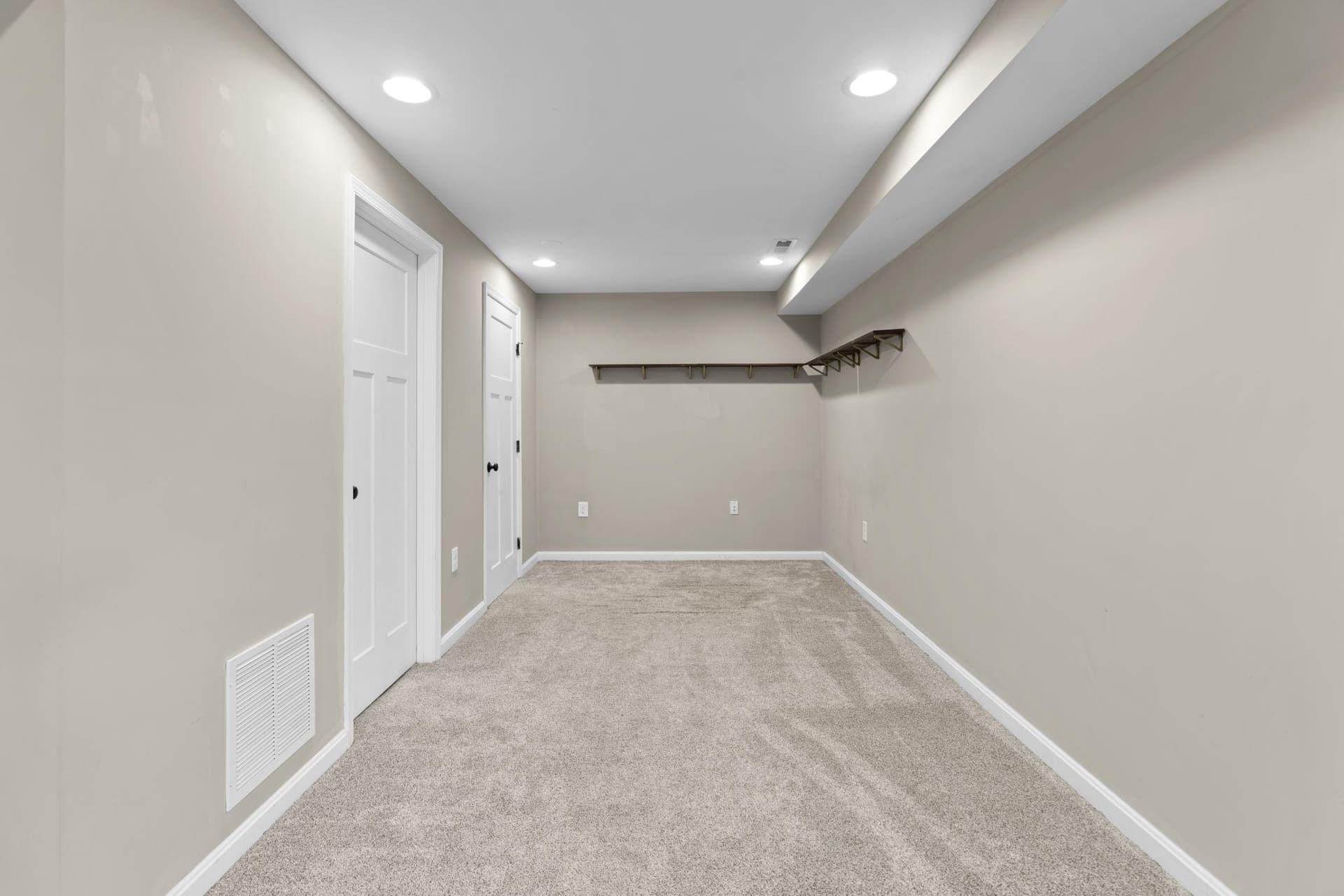 6425 Oak Park photo 40