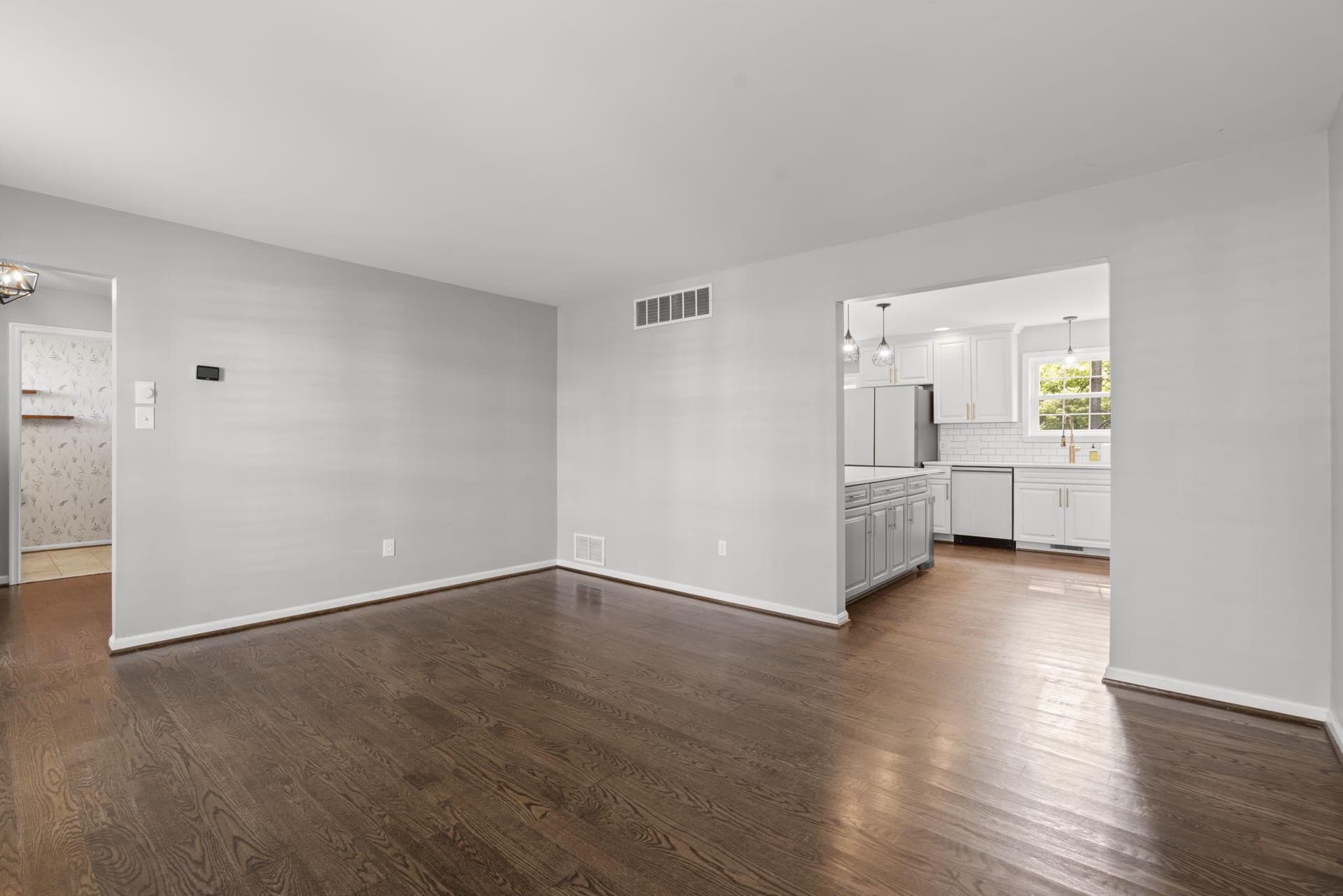 6425 Oak Park photo 6